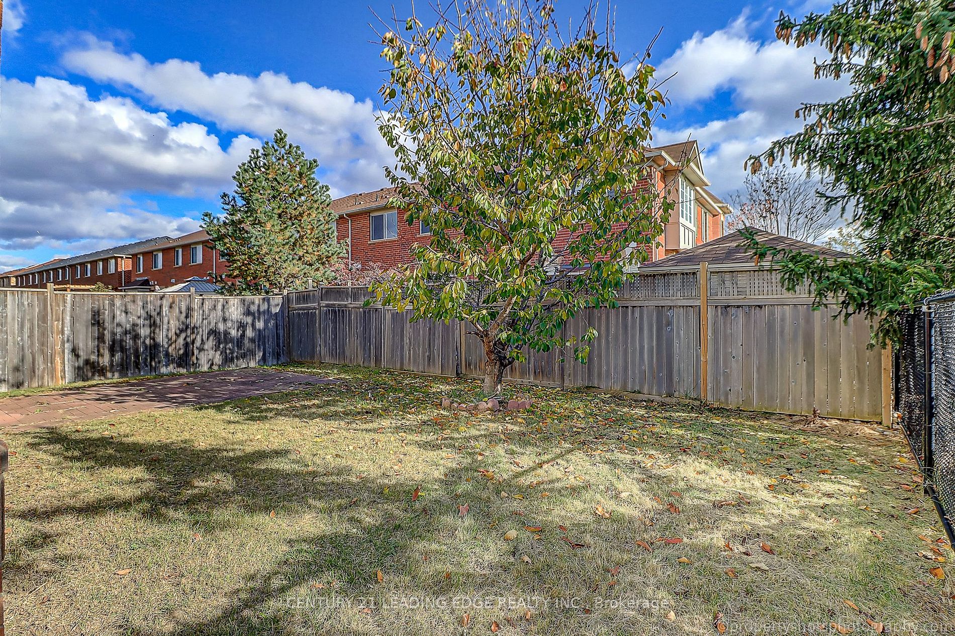 746 Yates Dr