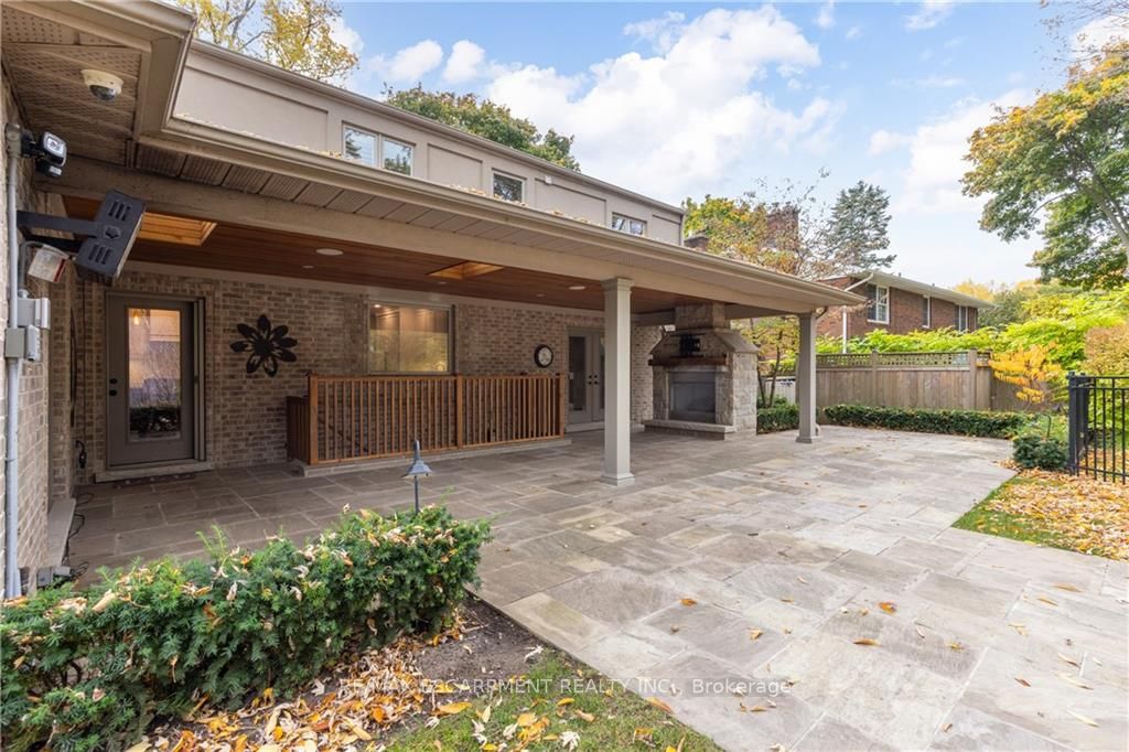 1315 Cleaver Dr