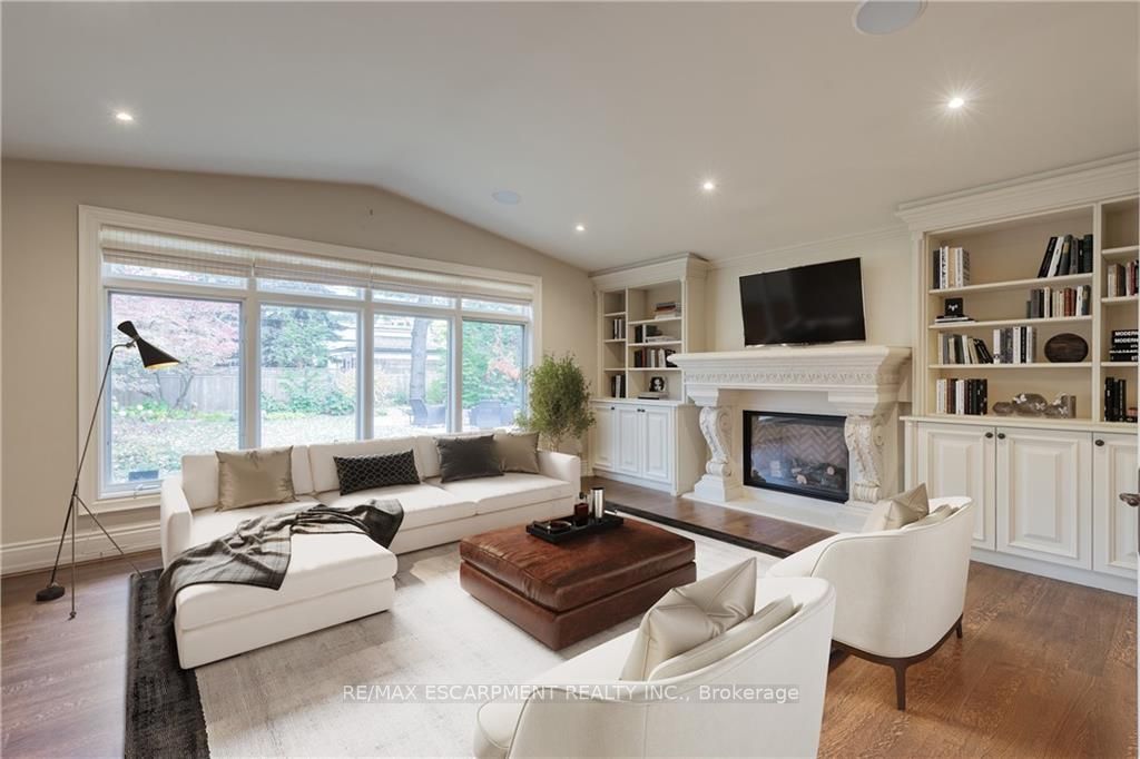 1315 Cleaver Dr