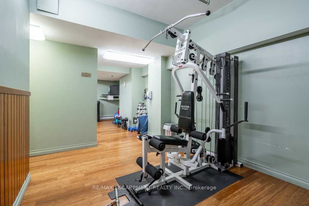 1225 North Shore Blvd E, #410