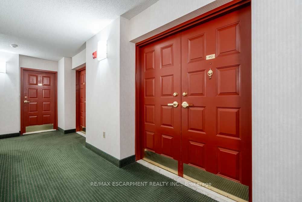1225 North Shore Blvd E, #410