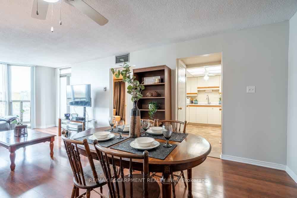 1225 North Shore Blvd E, #410
