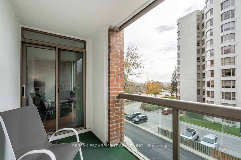 1225 North Shore Blvd E, #410