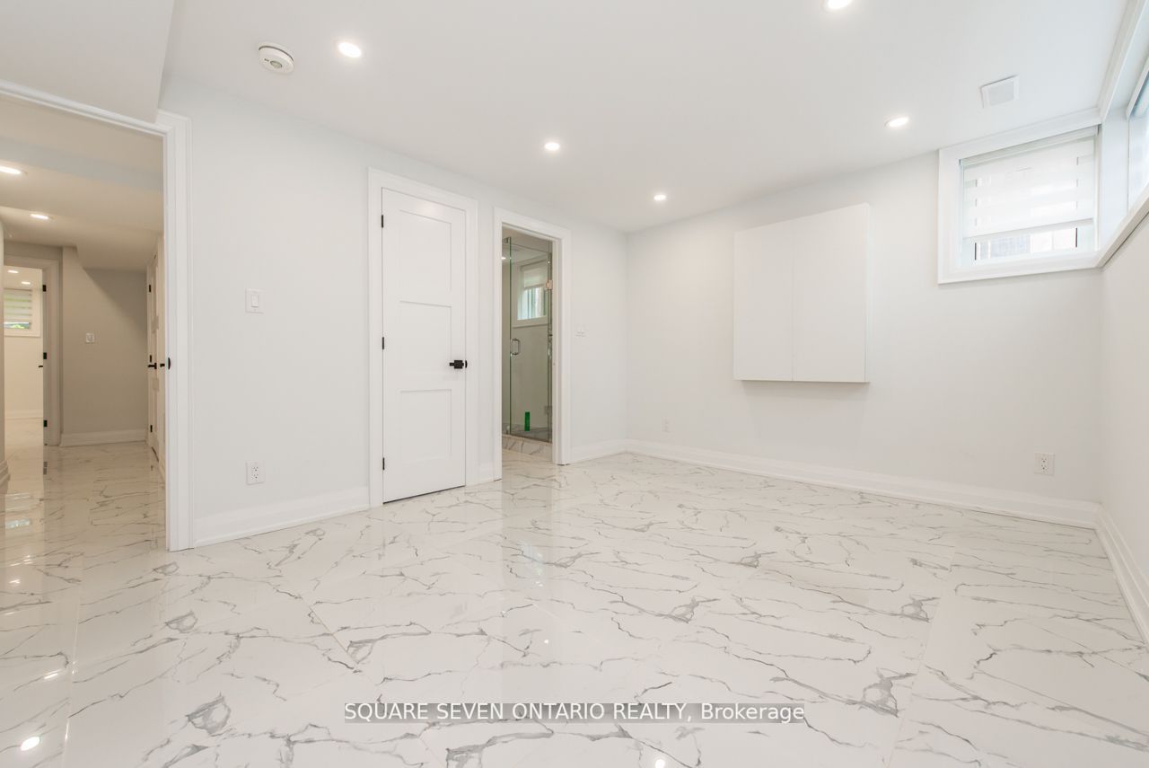 1204 Argreen Rd