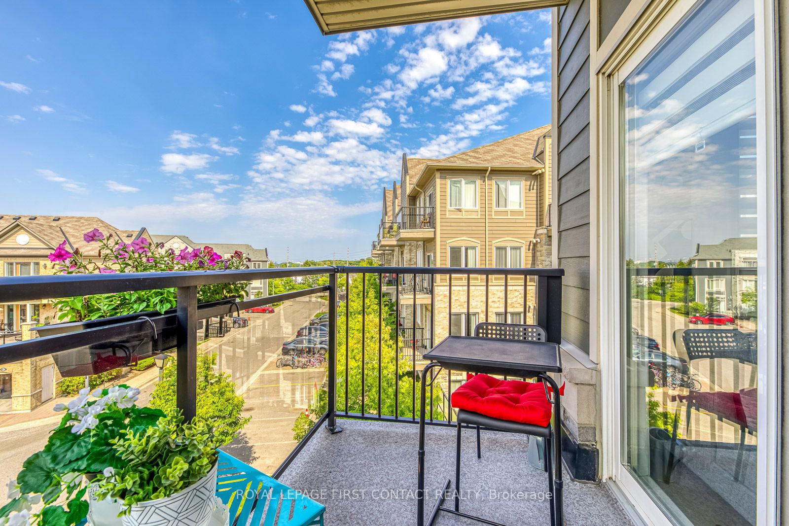 3075 Thomas St, #303