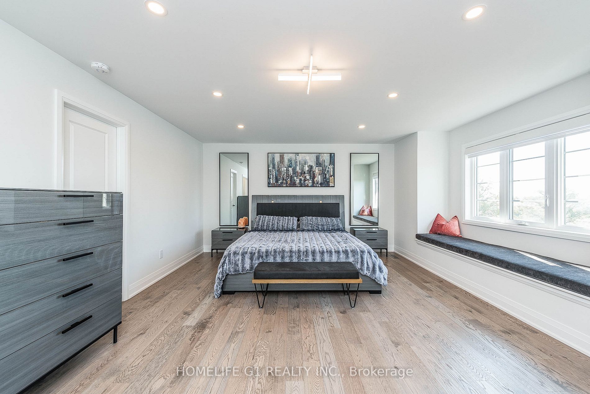 116 Brushwood Dr