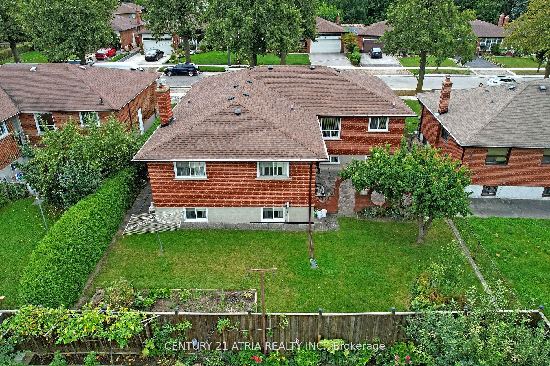 24 Keegan Cres
