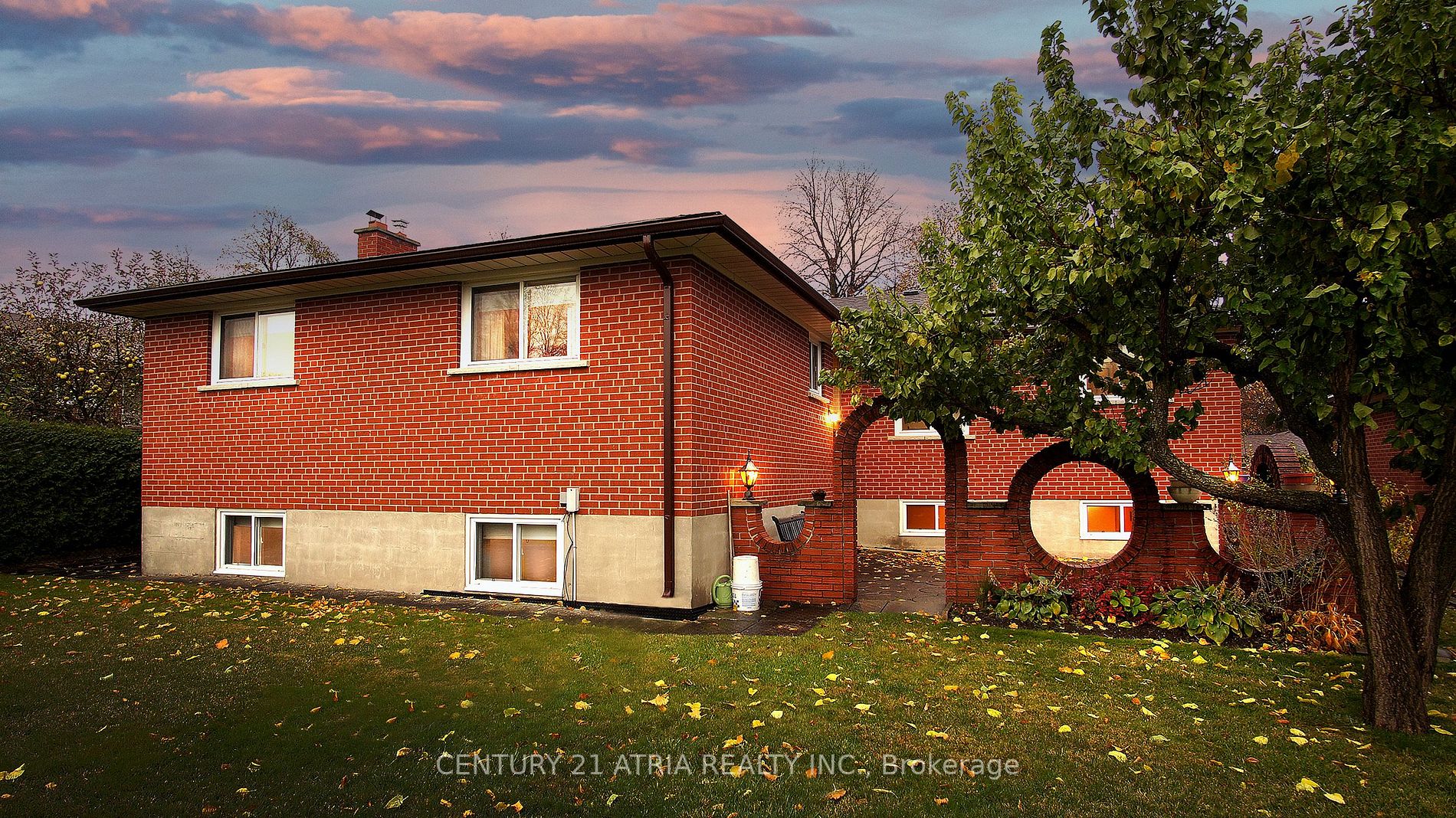 24 Keegan Cres