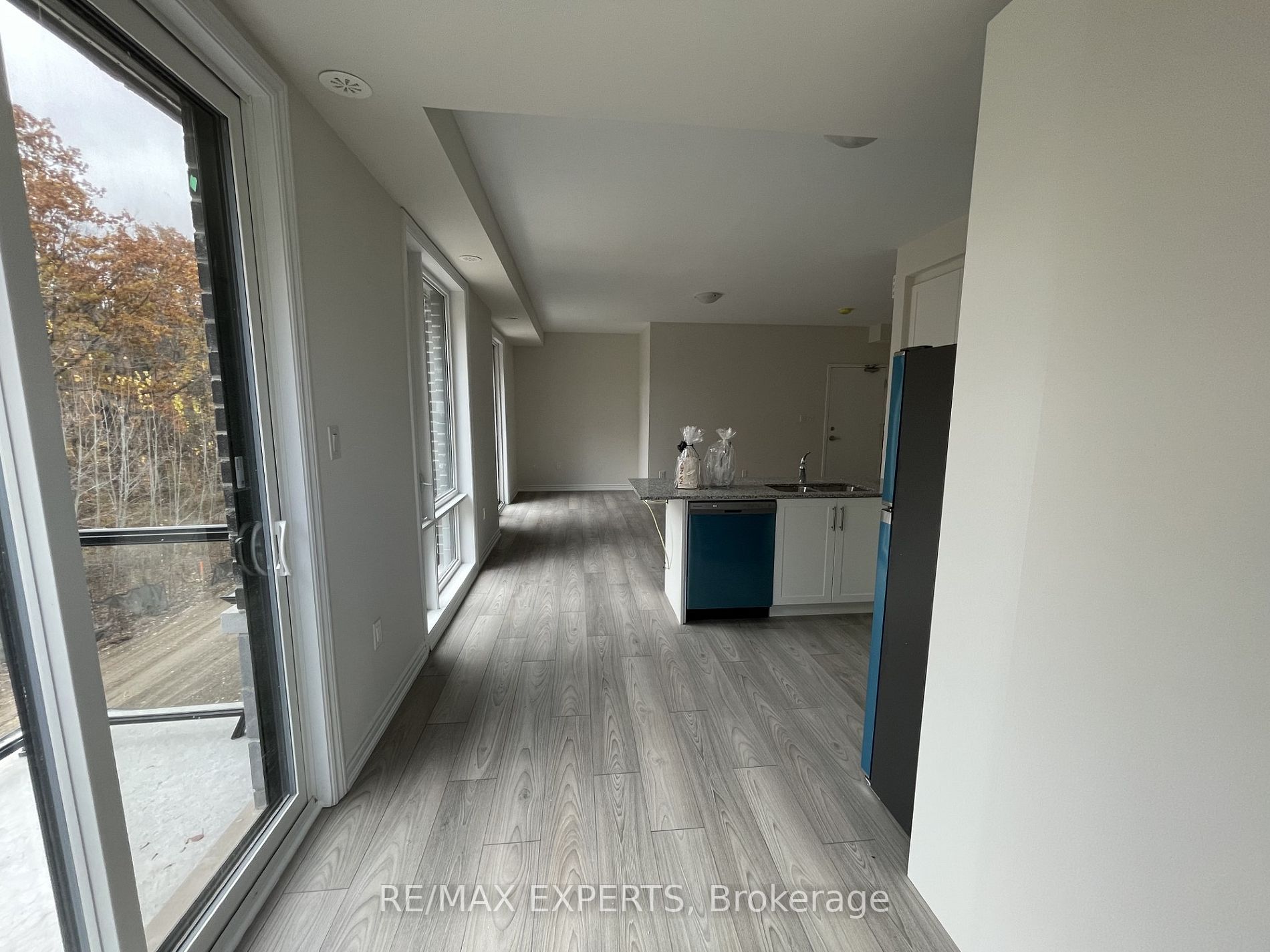 50 Knotsberry Circ, #A