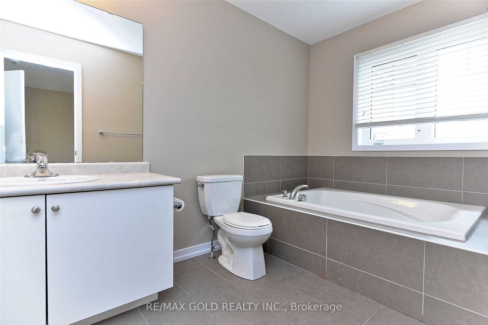 94 Golden Springs Dr