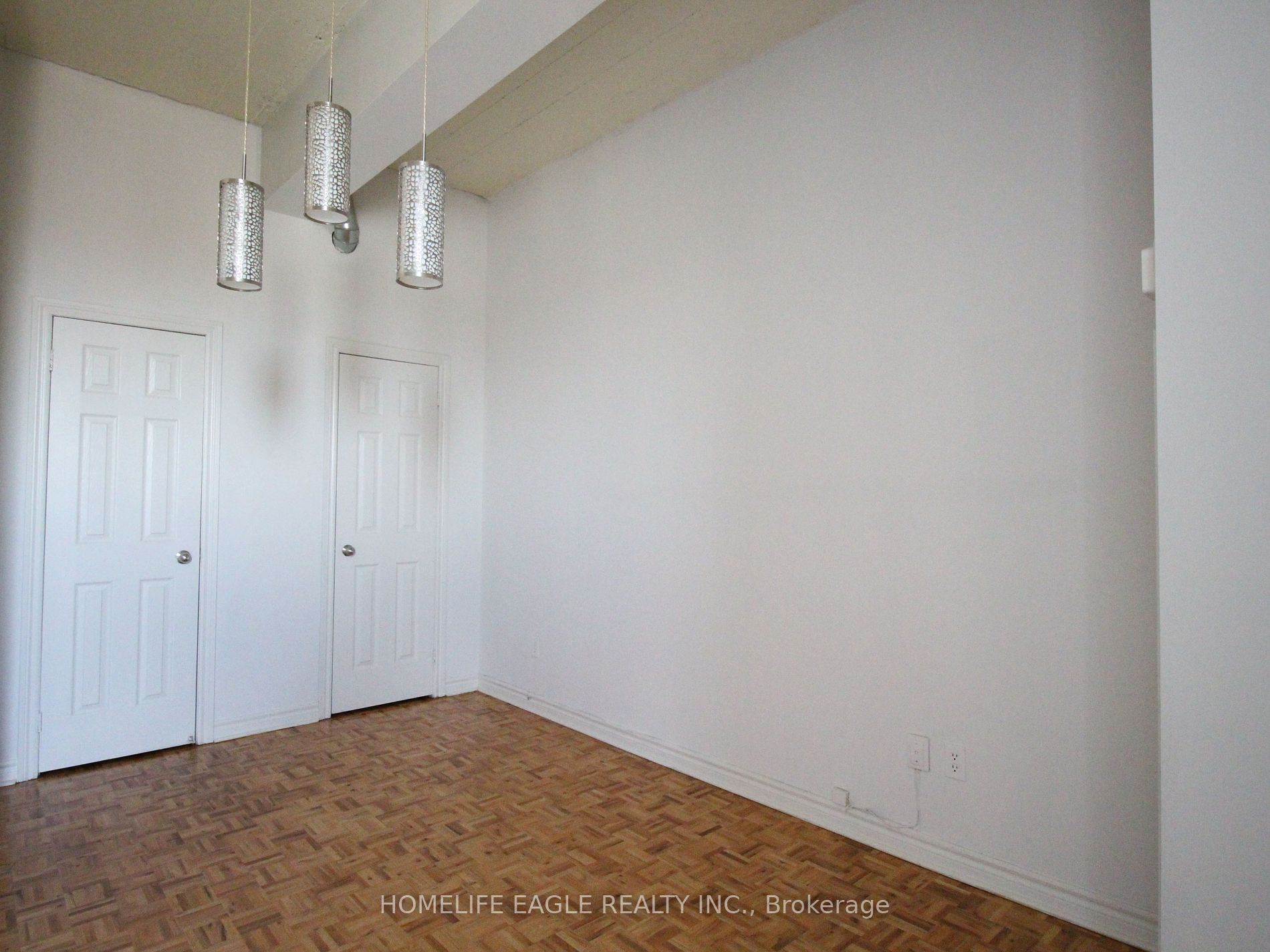 1401 Dupont St, #523