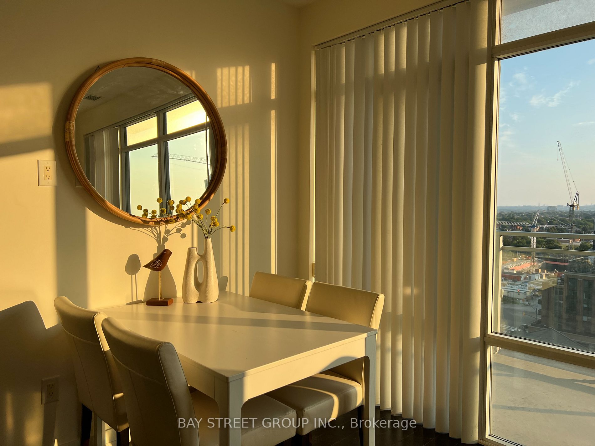 365 Prince Of Wales Dr, #1308