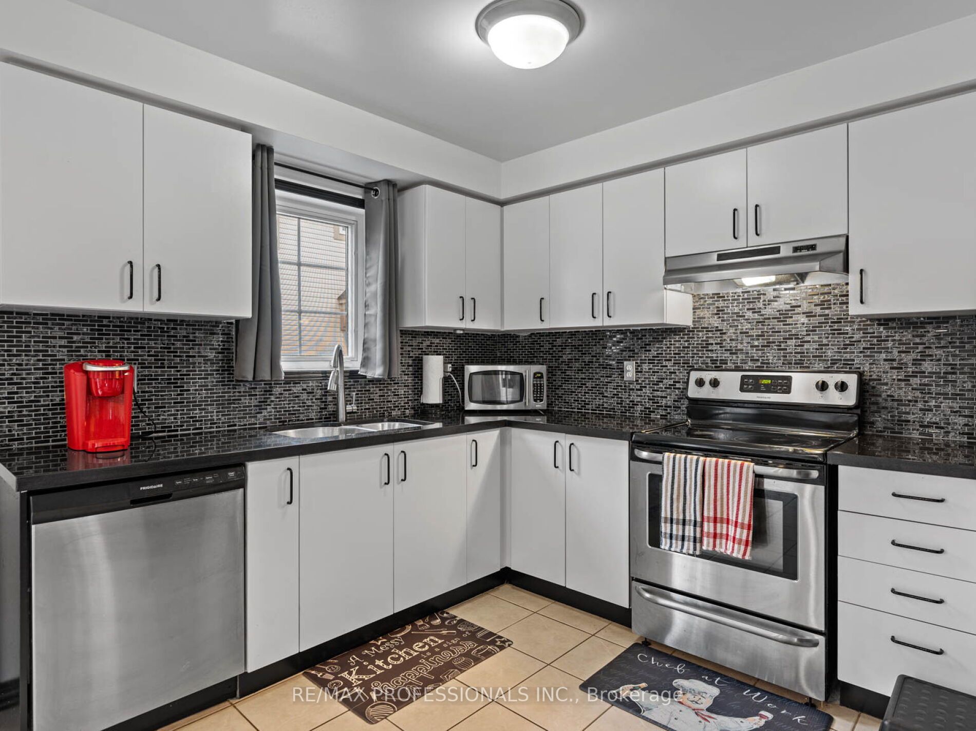 2340 Parkhaven Blvd, #6