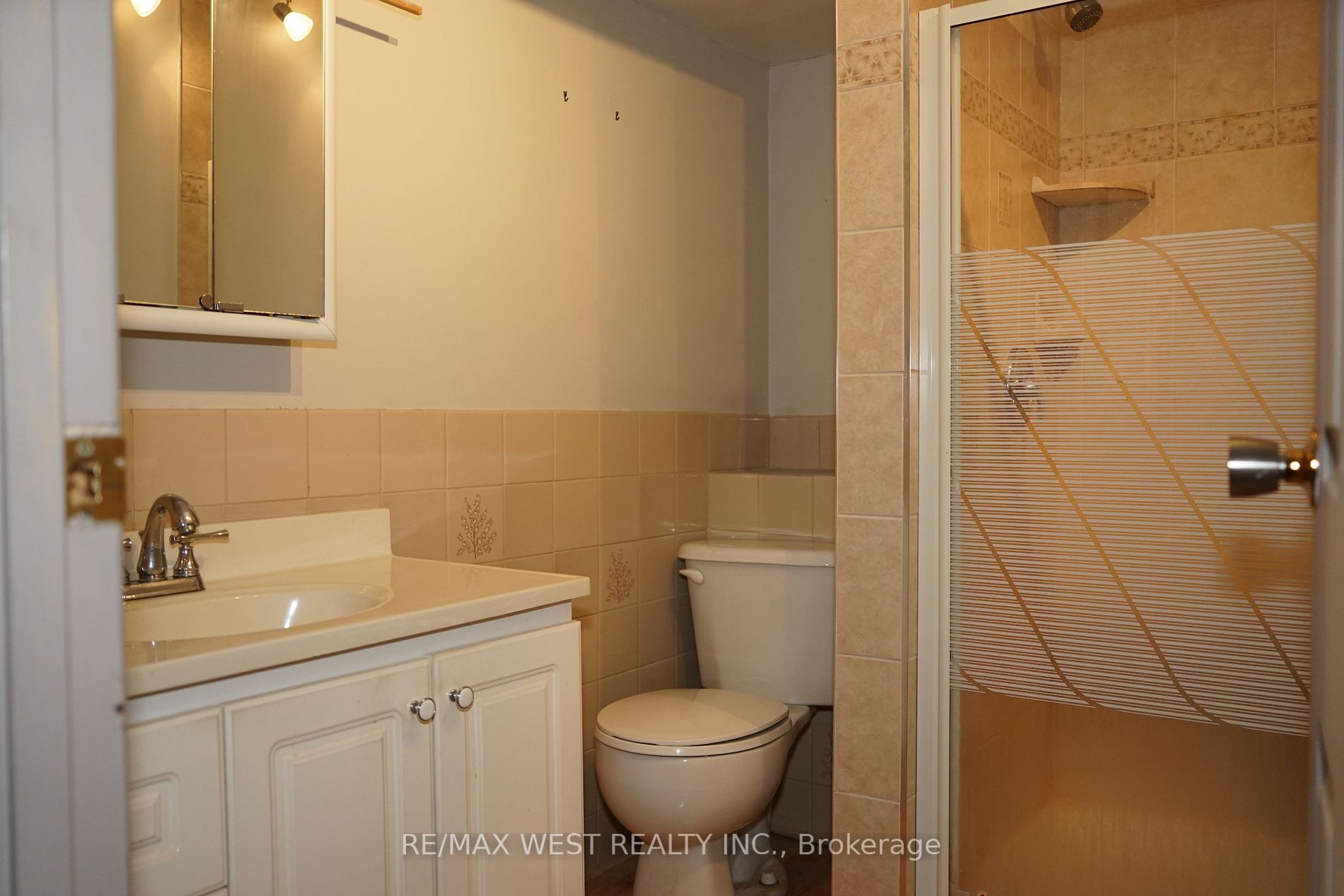 311 Marple Cres