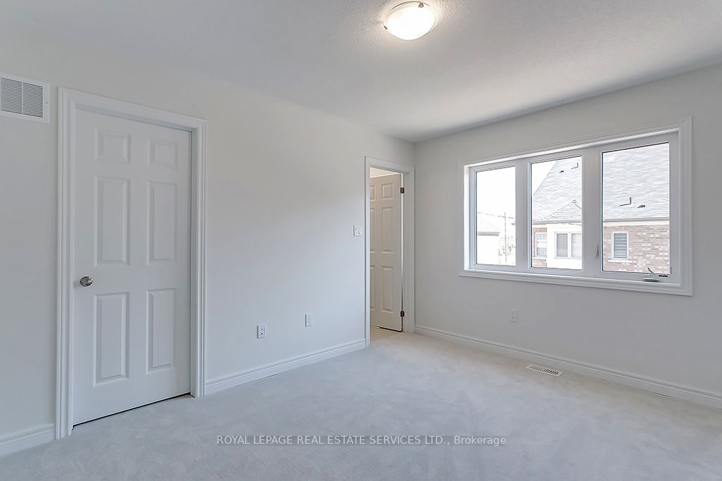 3964 Koenig Rd