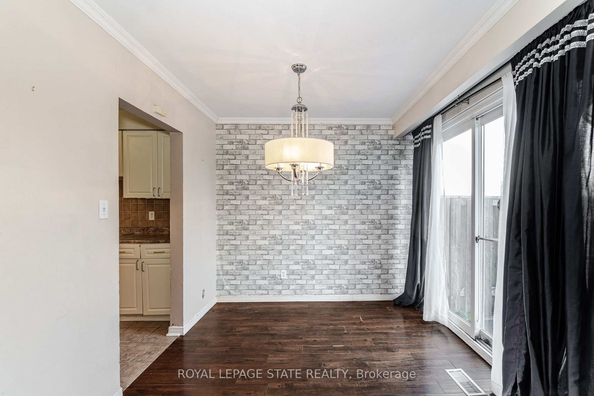 3308 The Credit Woodlands, #Unit 9