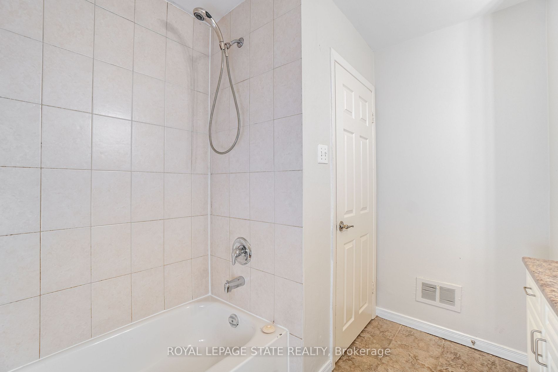 3308 The Credit Woodlands, #Unit 9