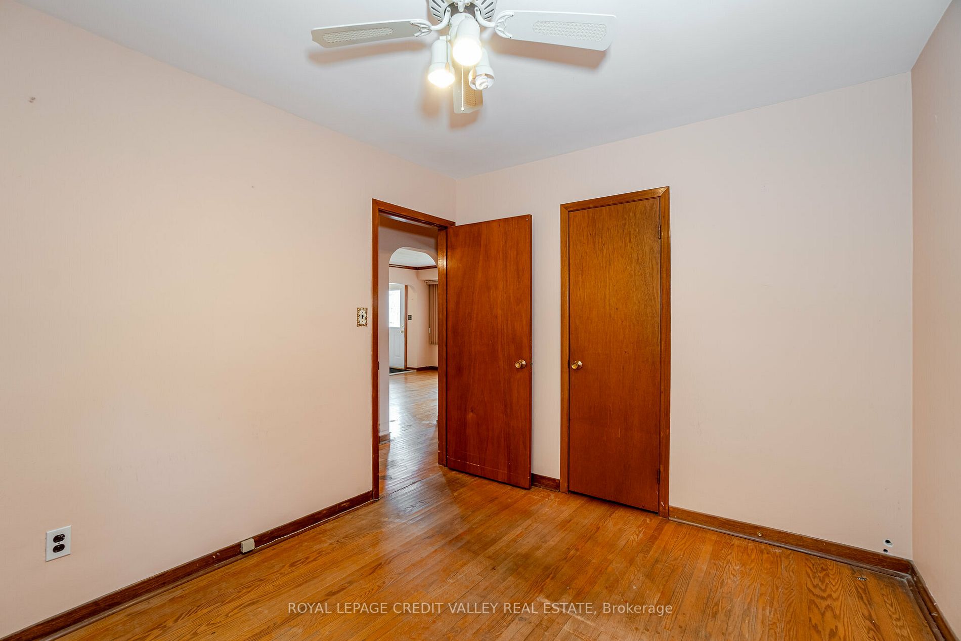 121 Denison Ave