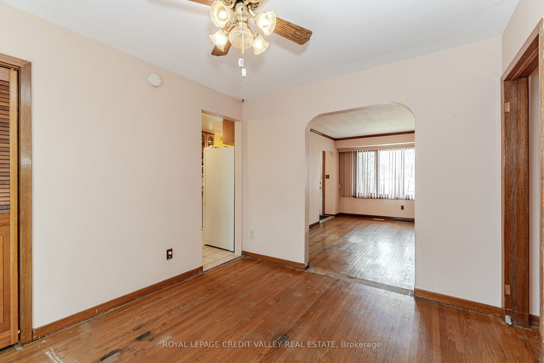 121 Denison Ave