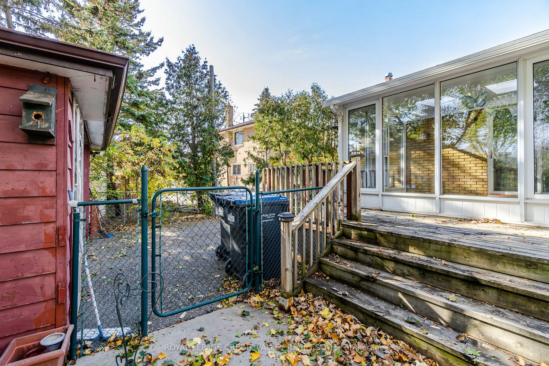 121 Denison Ave