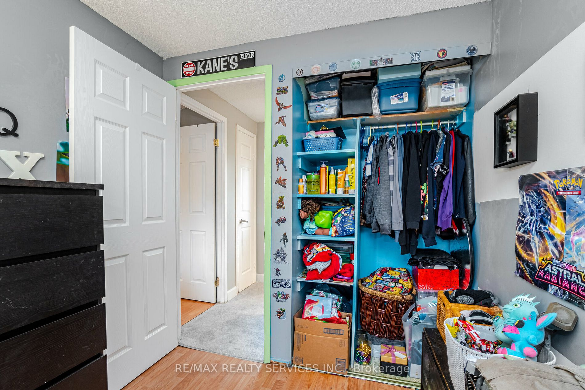 11 Habitat Sq