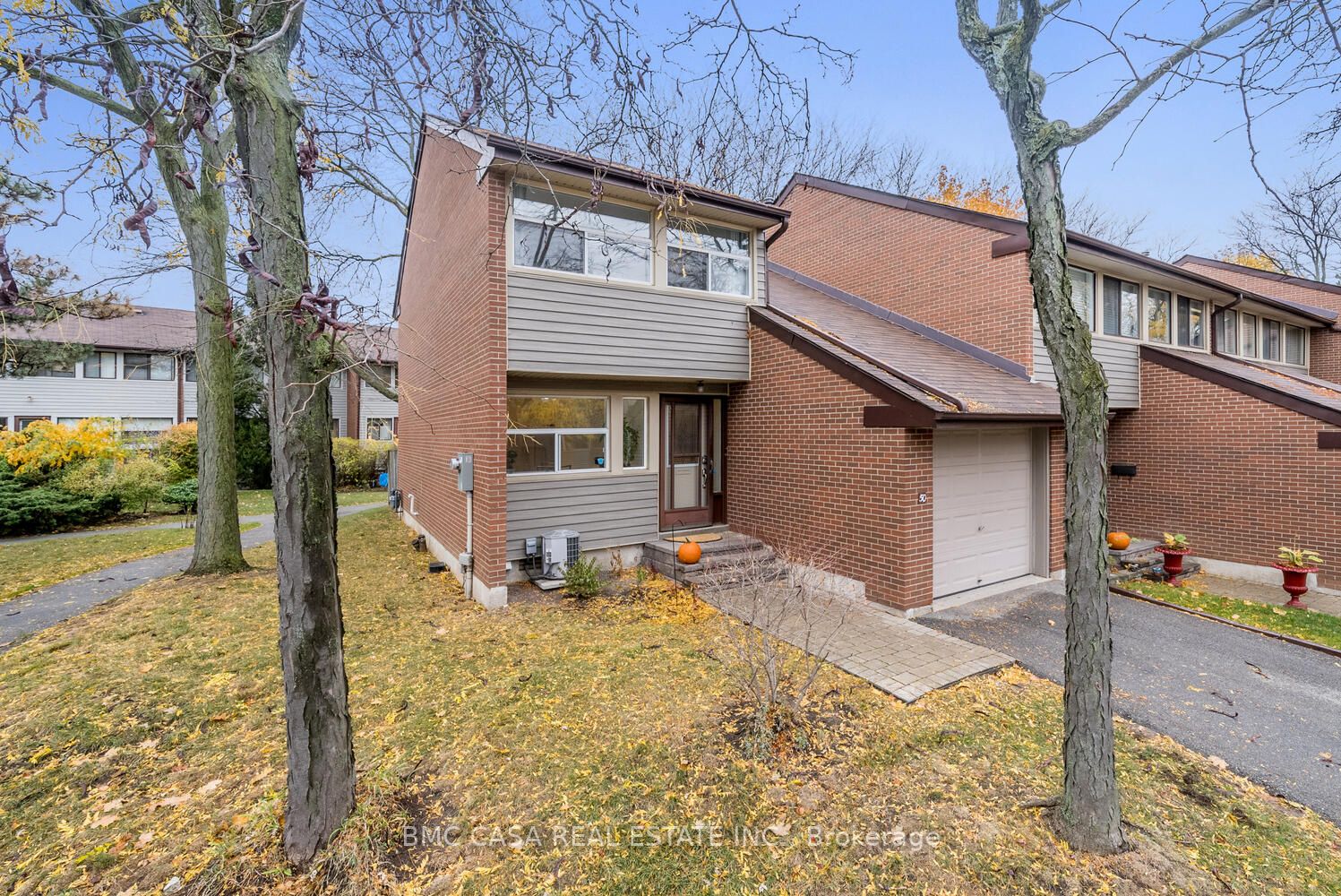 2881 Windwood Dr, #50
