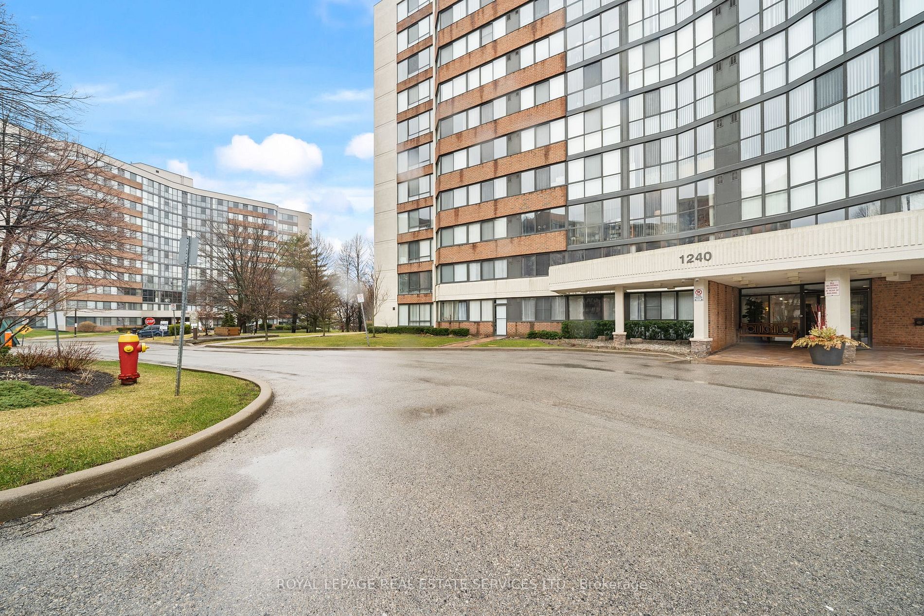 1240 Marlborough Crt, #1104