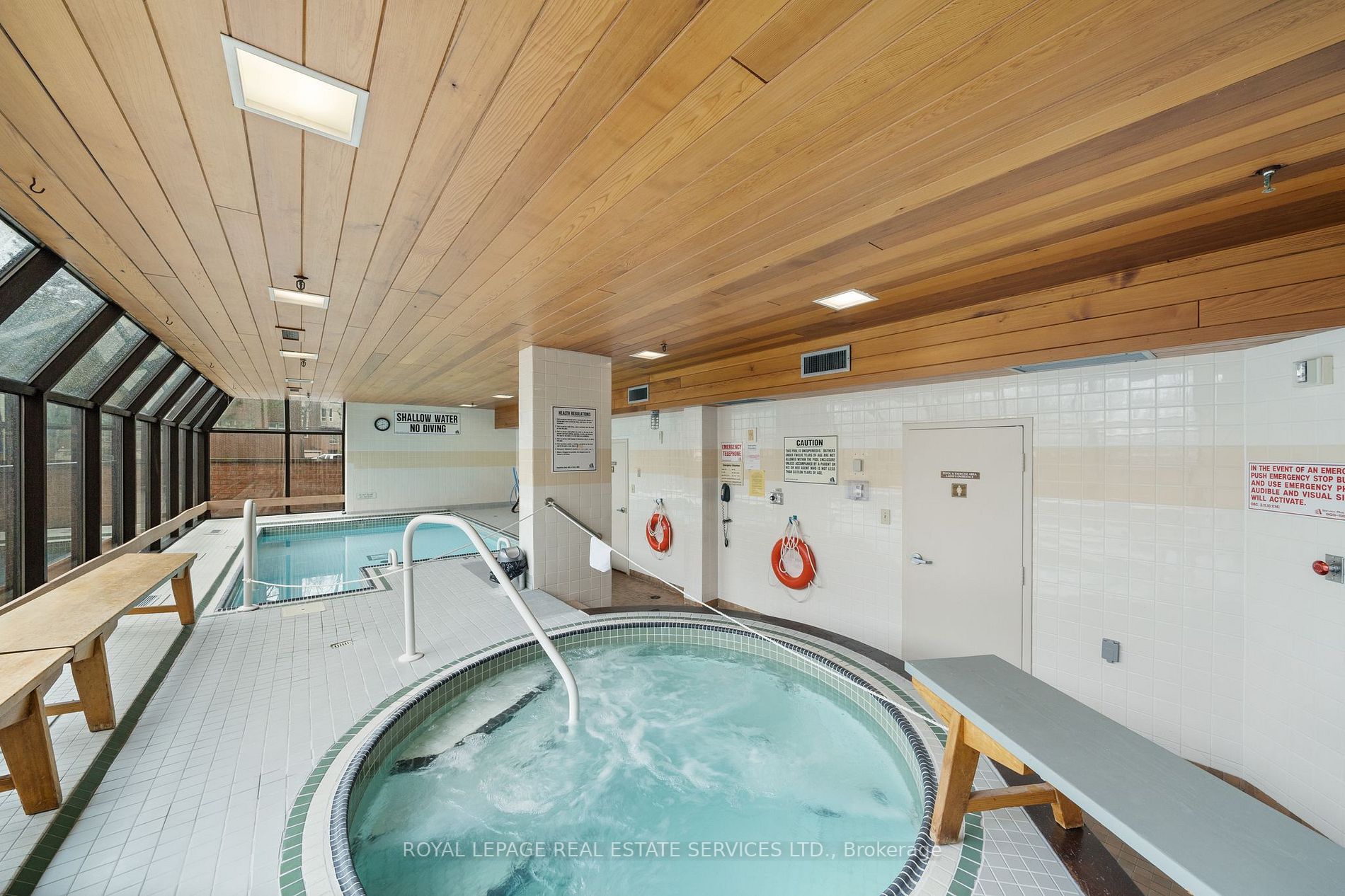 1240 Marlborough Crt, #1104