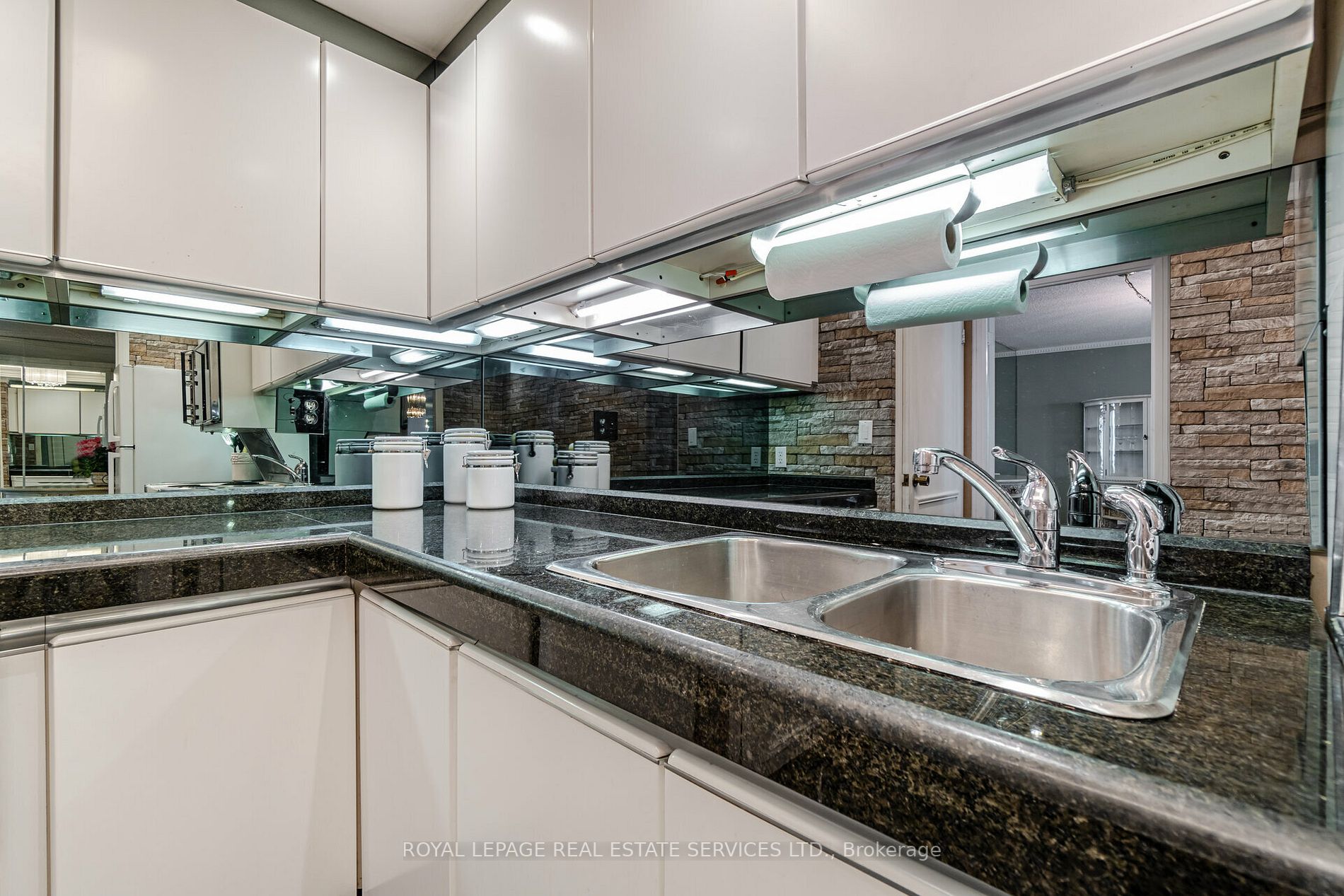2045 Lake Shore Blvd W, #3207