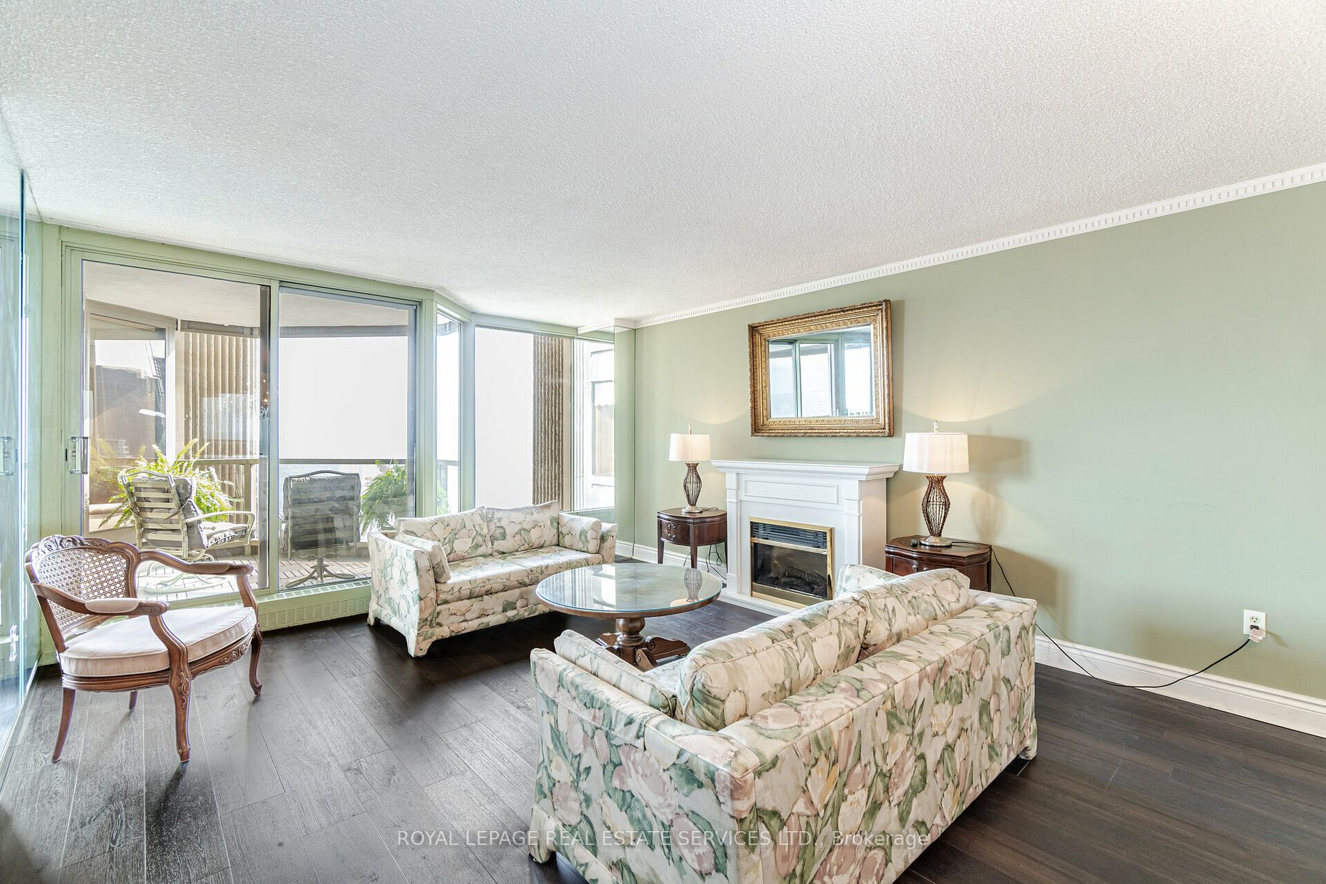 2045 Lake Shore Blvd W, #3207