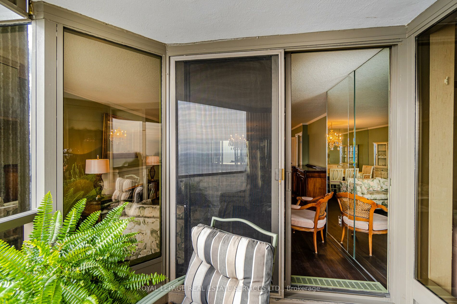 2045 Lake Shore Blvd W, #3207