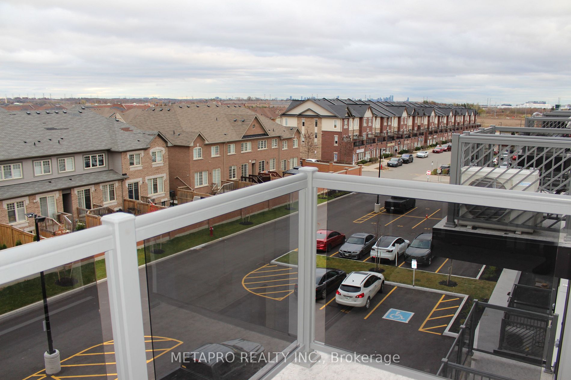 58 Sky Harbour Dr, #415