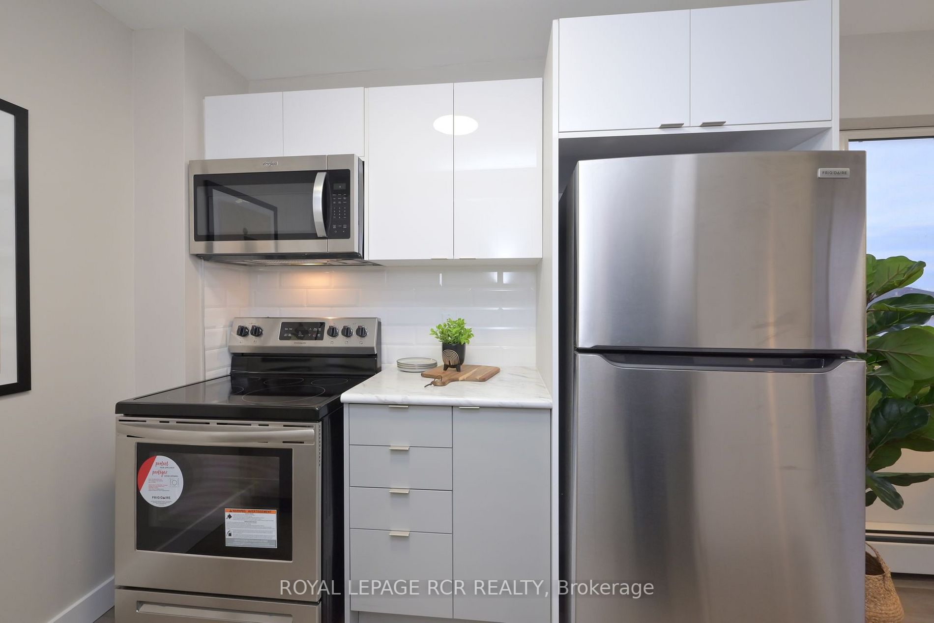 72 First St, #306