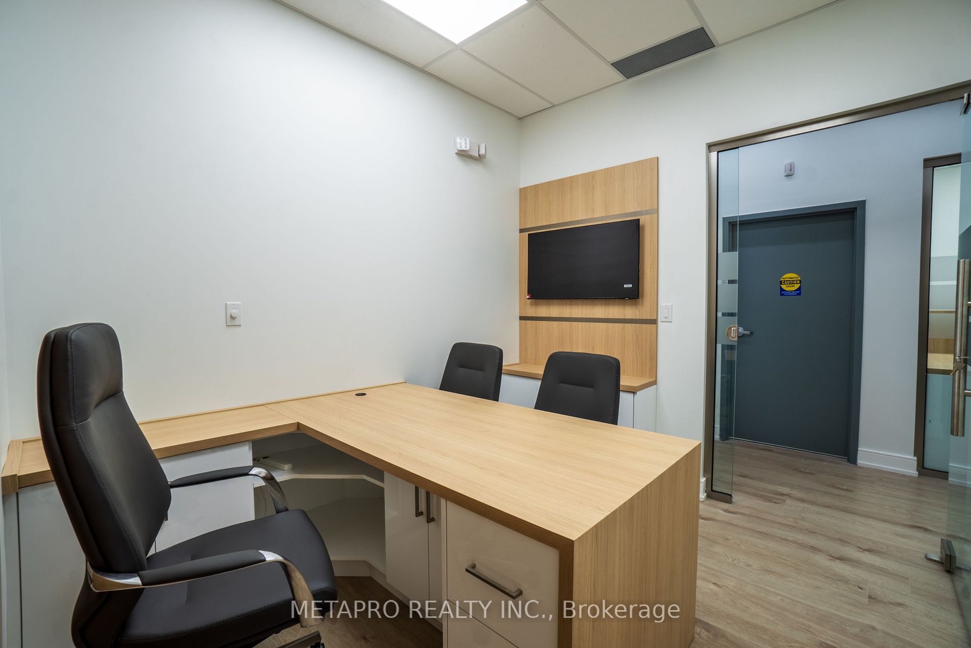 1670 North Service Rd E, #107