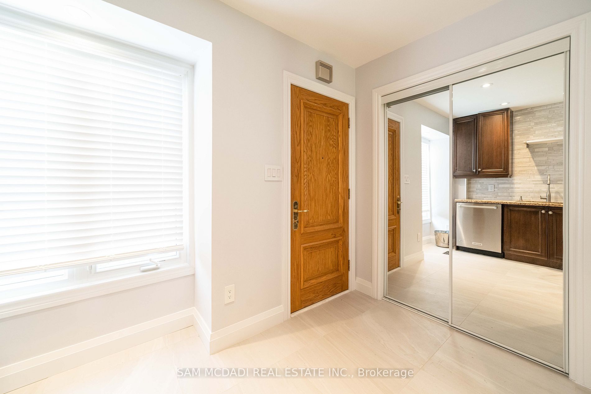 3443 Autumnleaf Cres