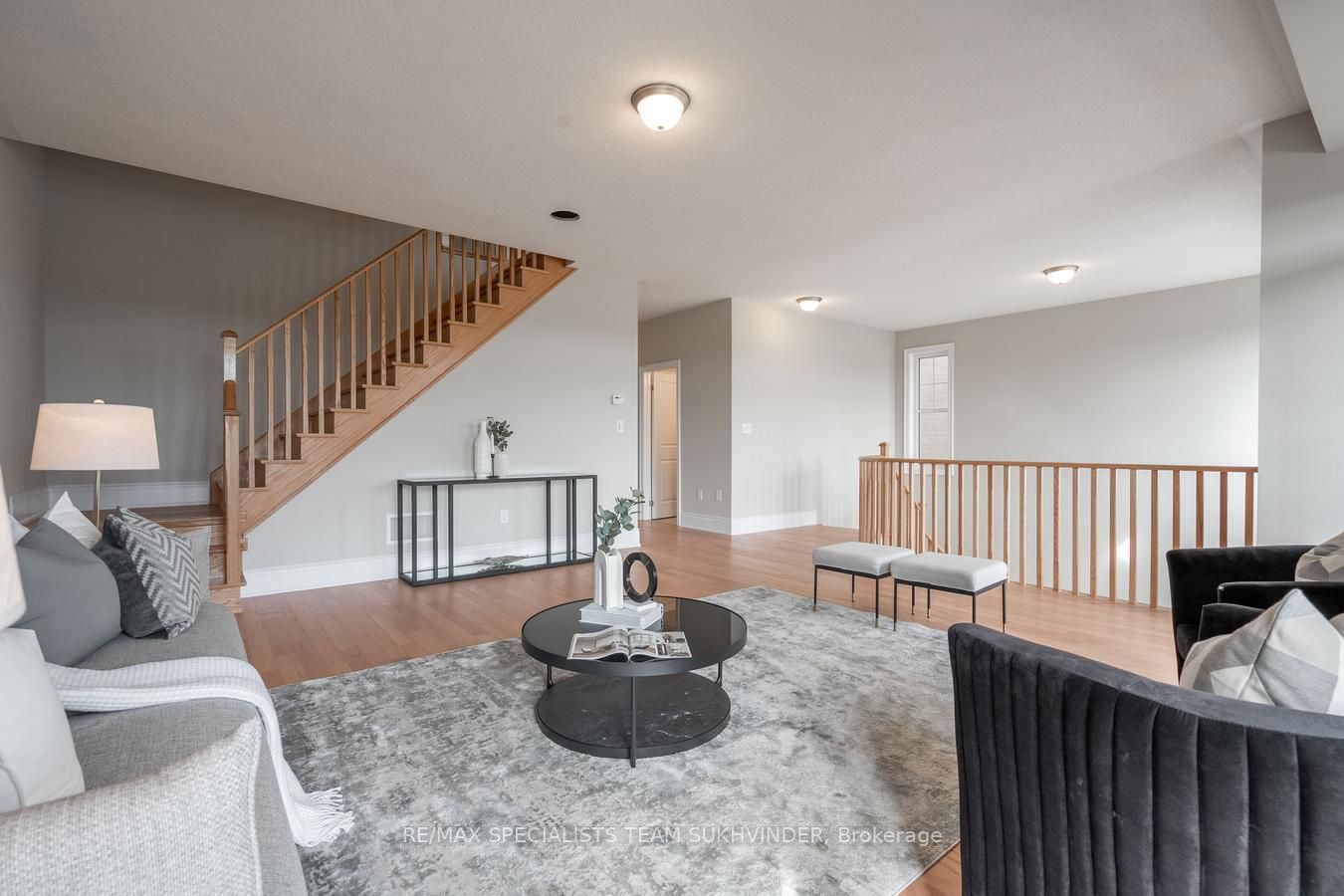271 Thornbush Blvd