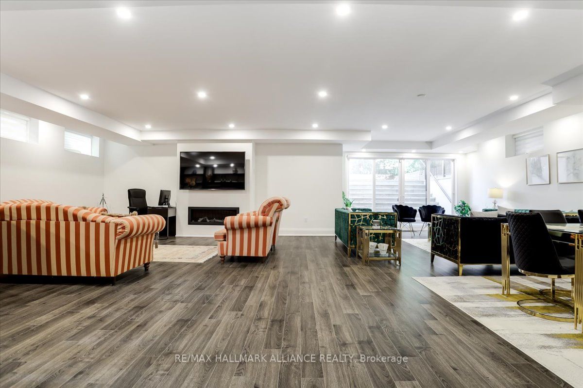 1037 Melvin Ave
