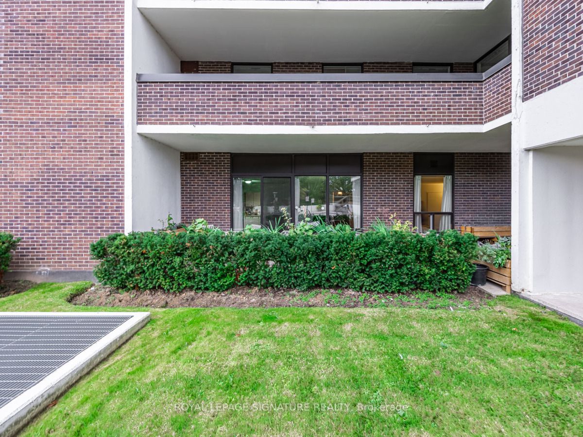 1515 Lakeshore Rd, #101