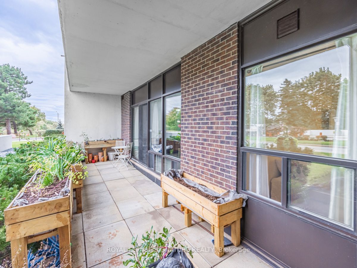 1515 Lakeshore Rd, #101