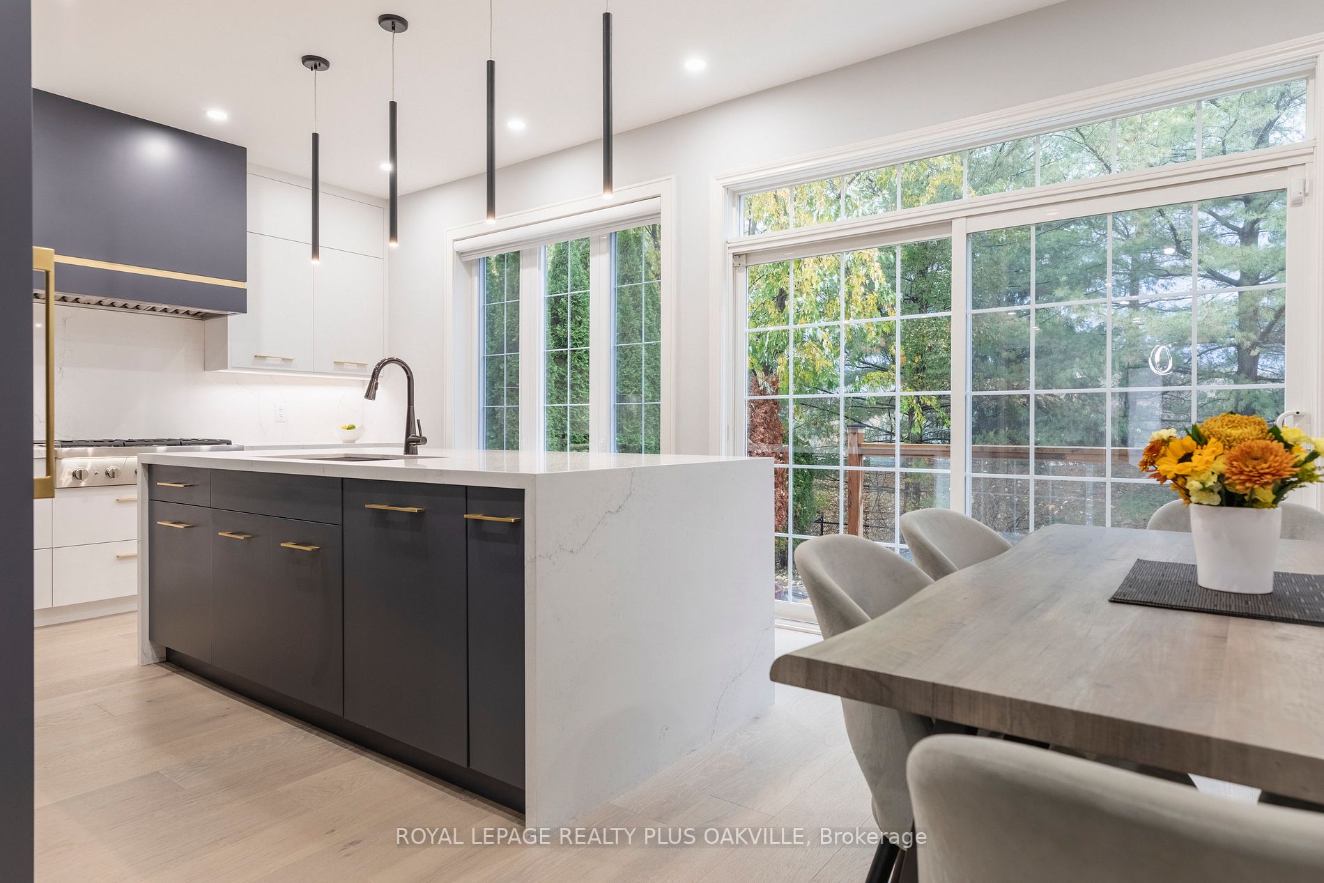 149 Spring Azure Cres