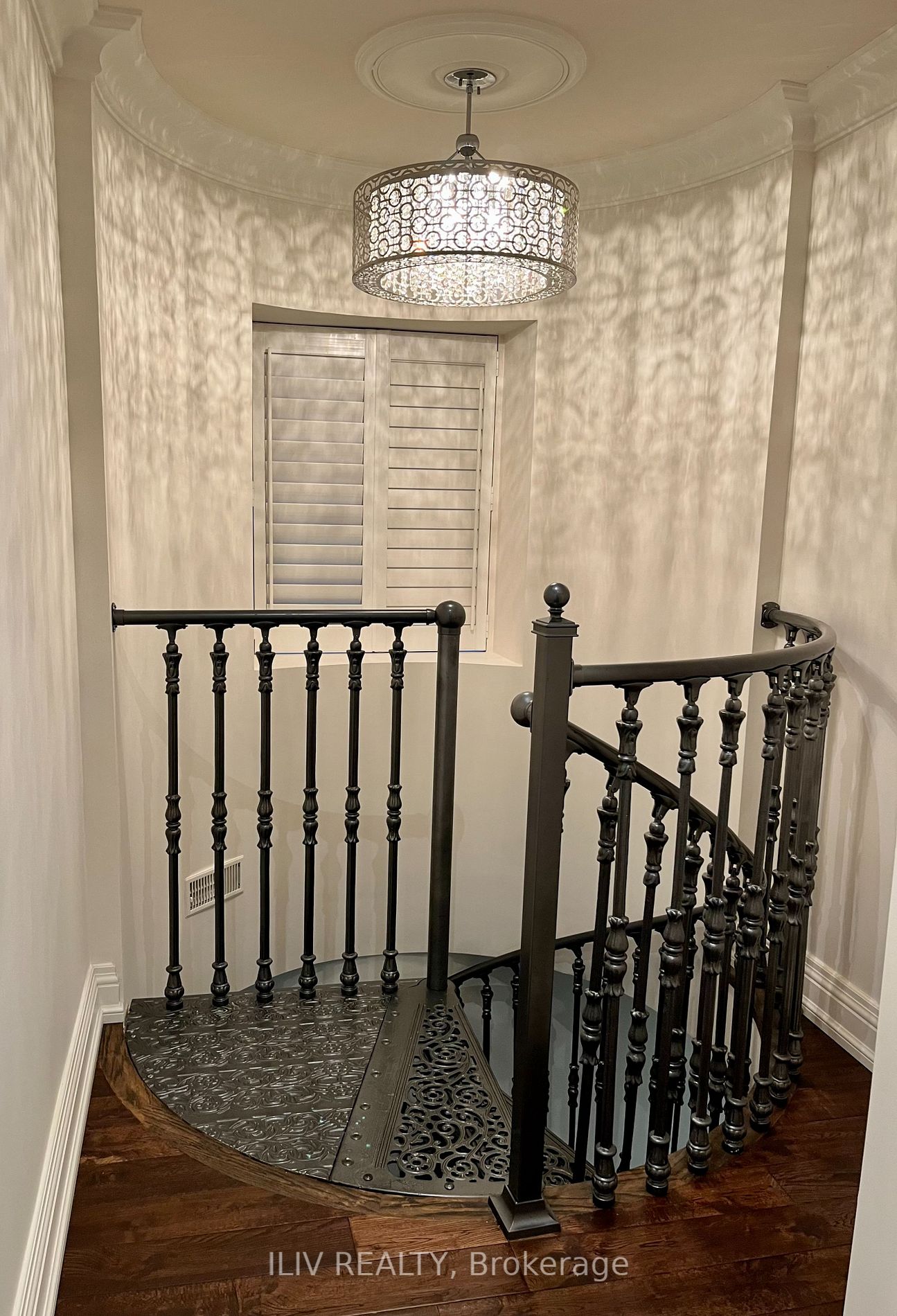 309 Riverside Dr, #Suite 1