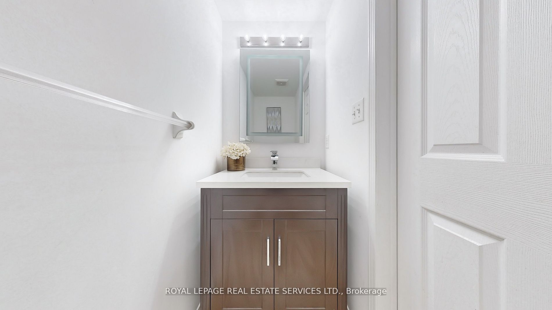 3950 Erin Centre Boulevard, #36