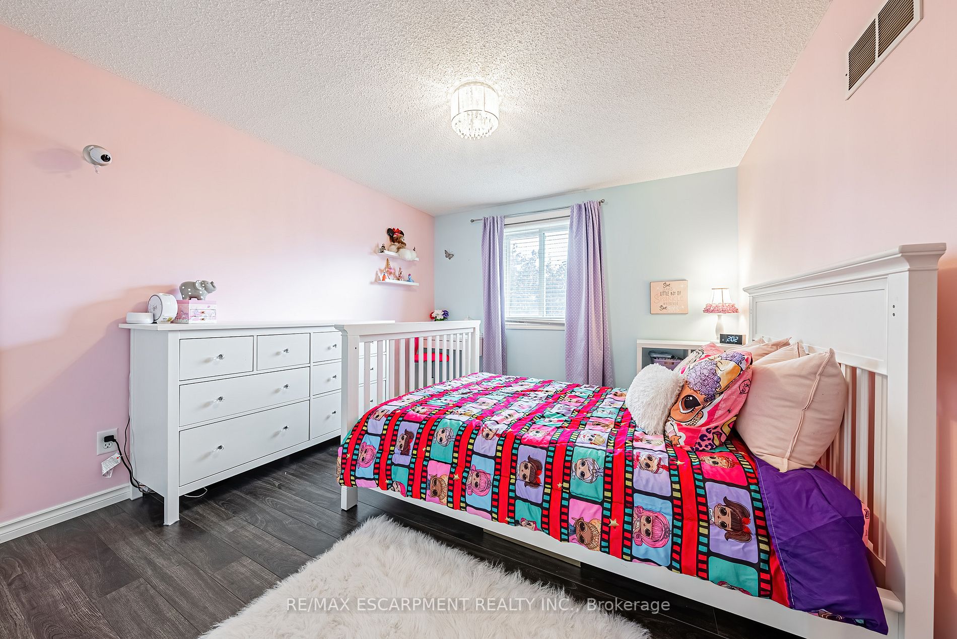 3083 Fontana Crt