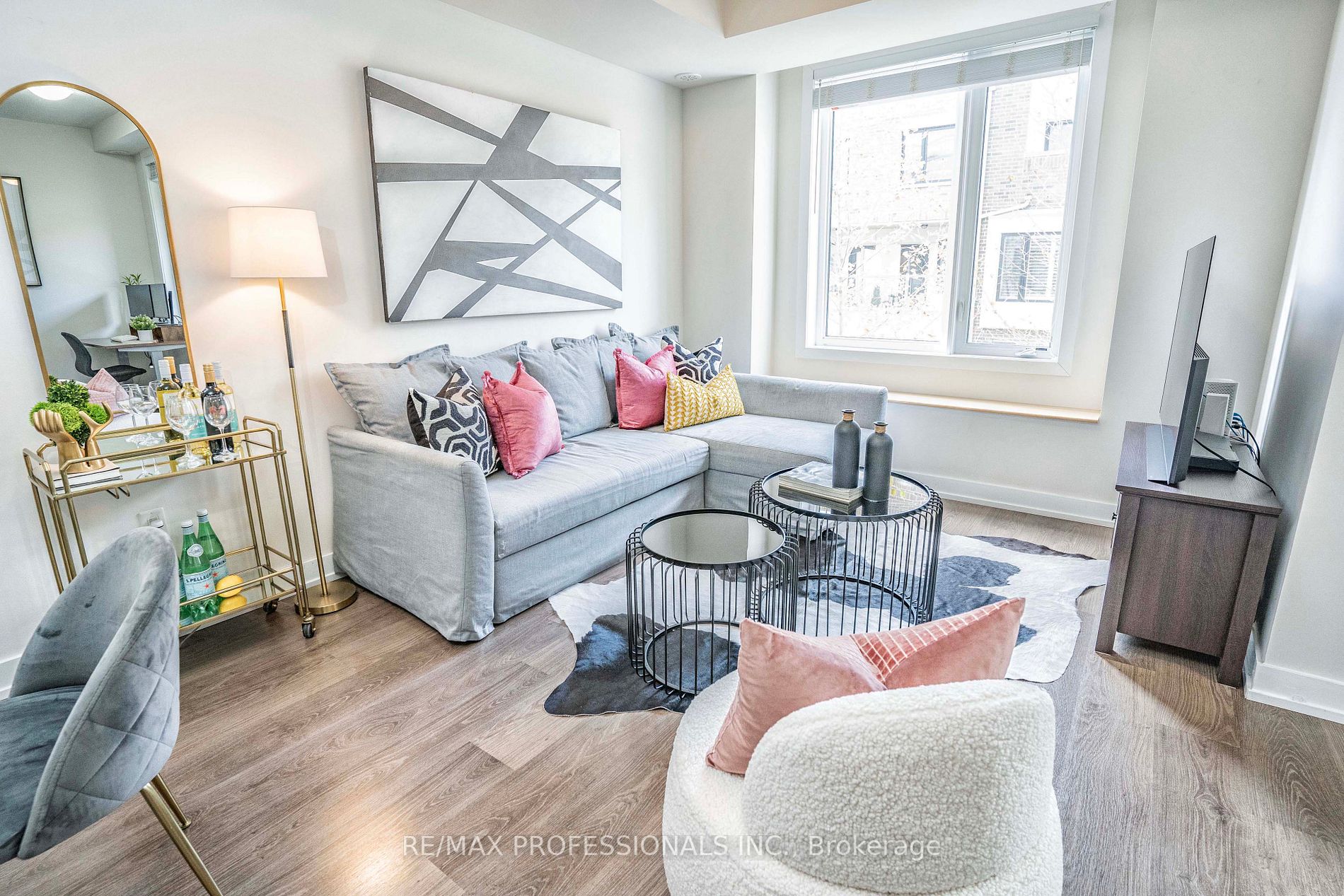6 Drummond St, #328