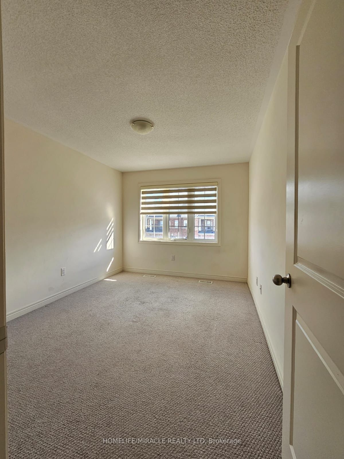 68 Hogan Manor Dr