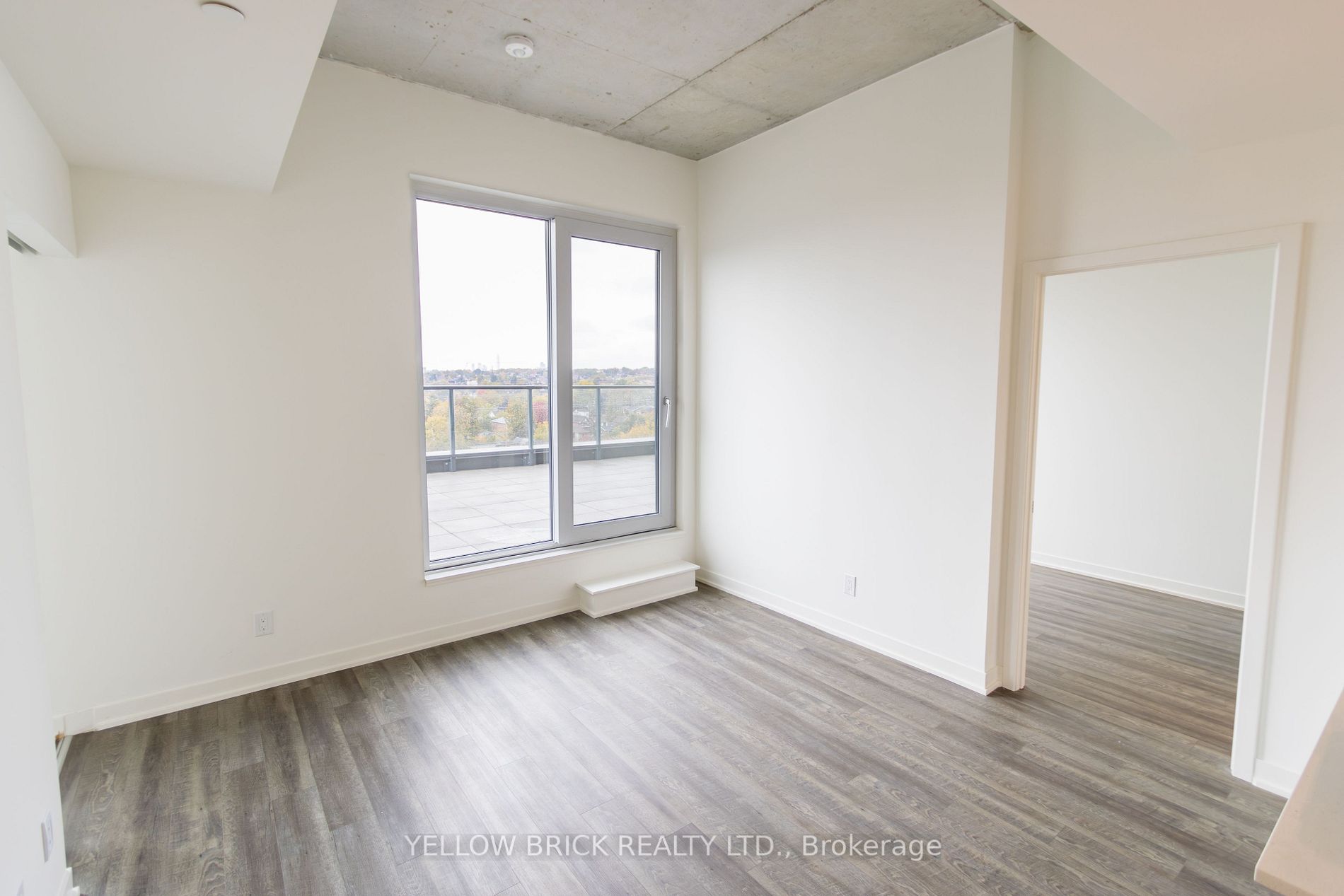 1808 St. Clair Ave W, #716