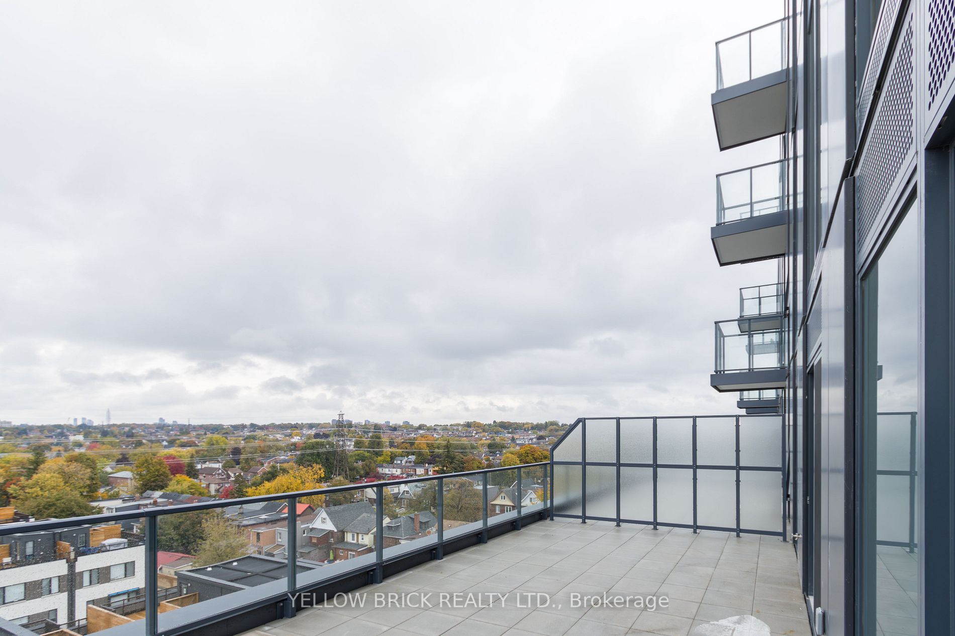 1808 St. Clair Ave W, #716