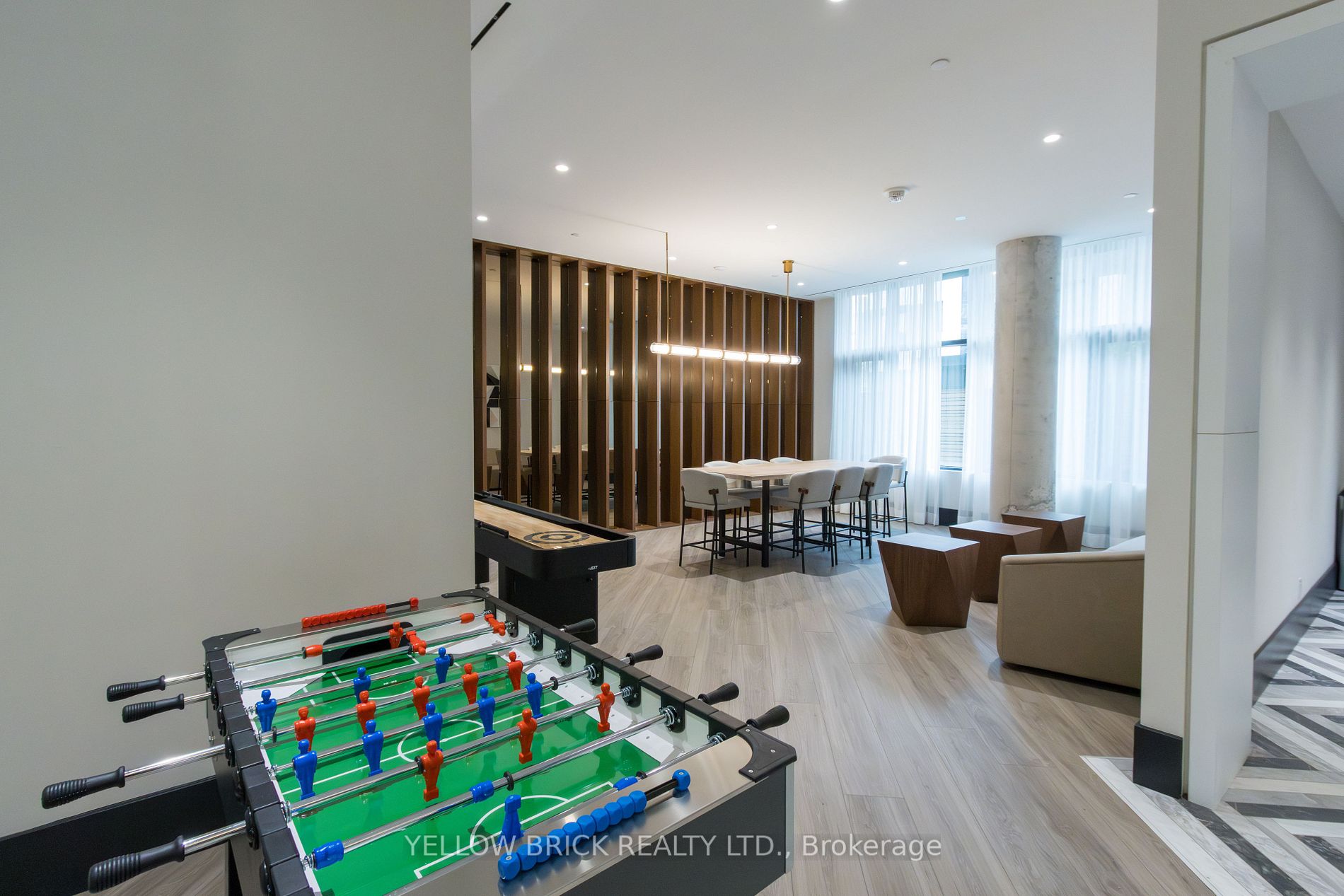 1808 St. Clair Ave W, #716