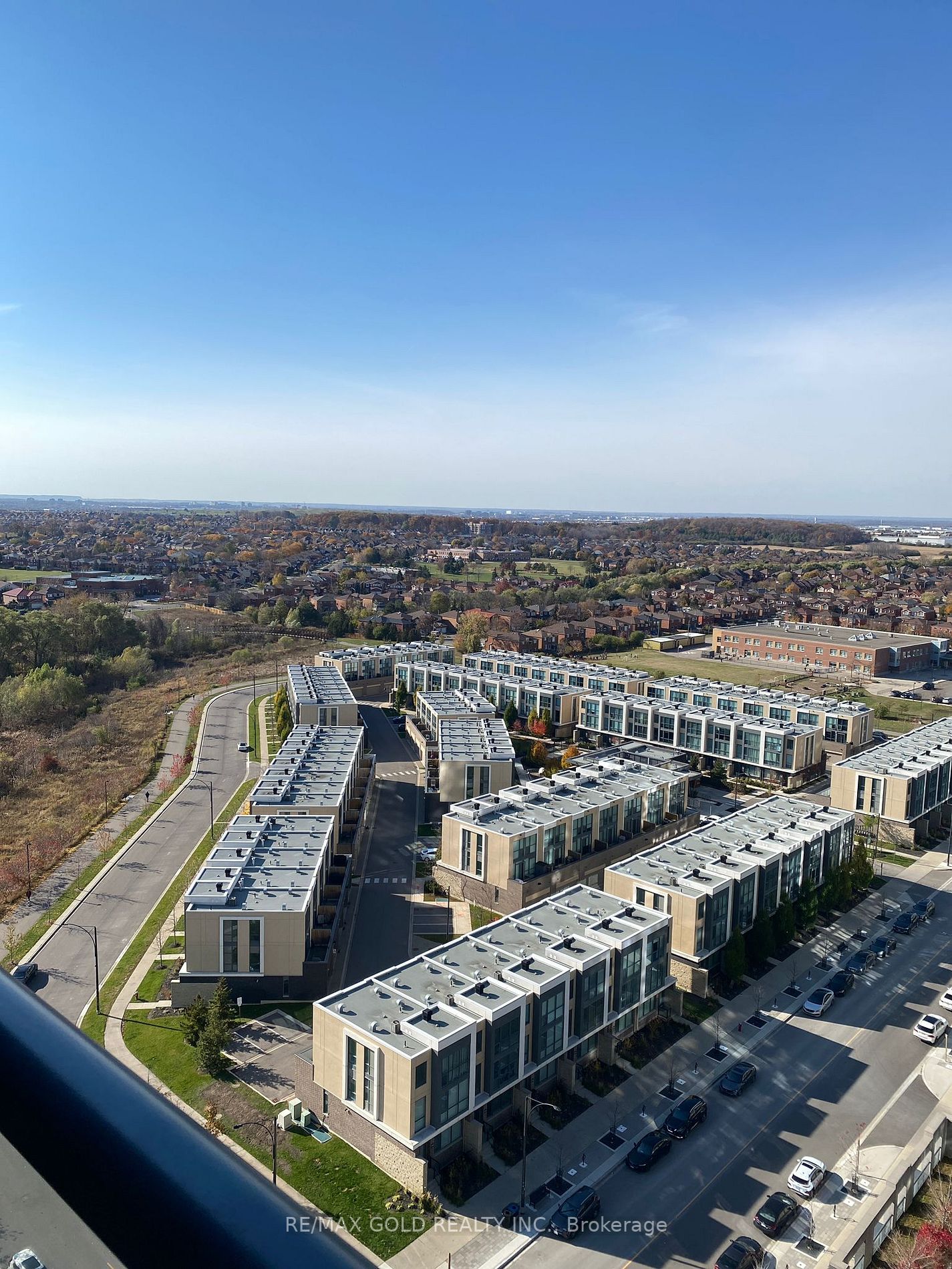 75 Eglinton Ave, #1608