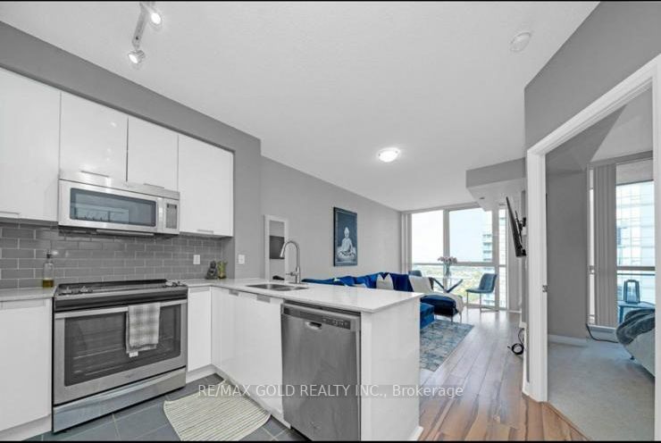 75 Eglinton Ave, #1608